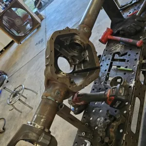 14 Bolts Steer Housing with OEM Dana 60 Inner Axle Specifications